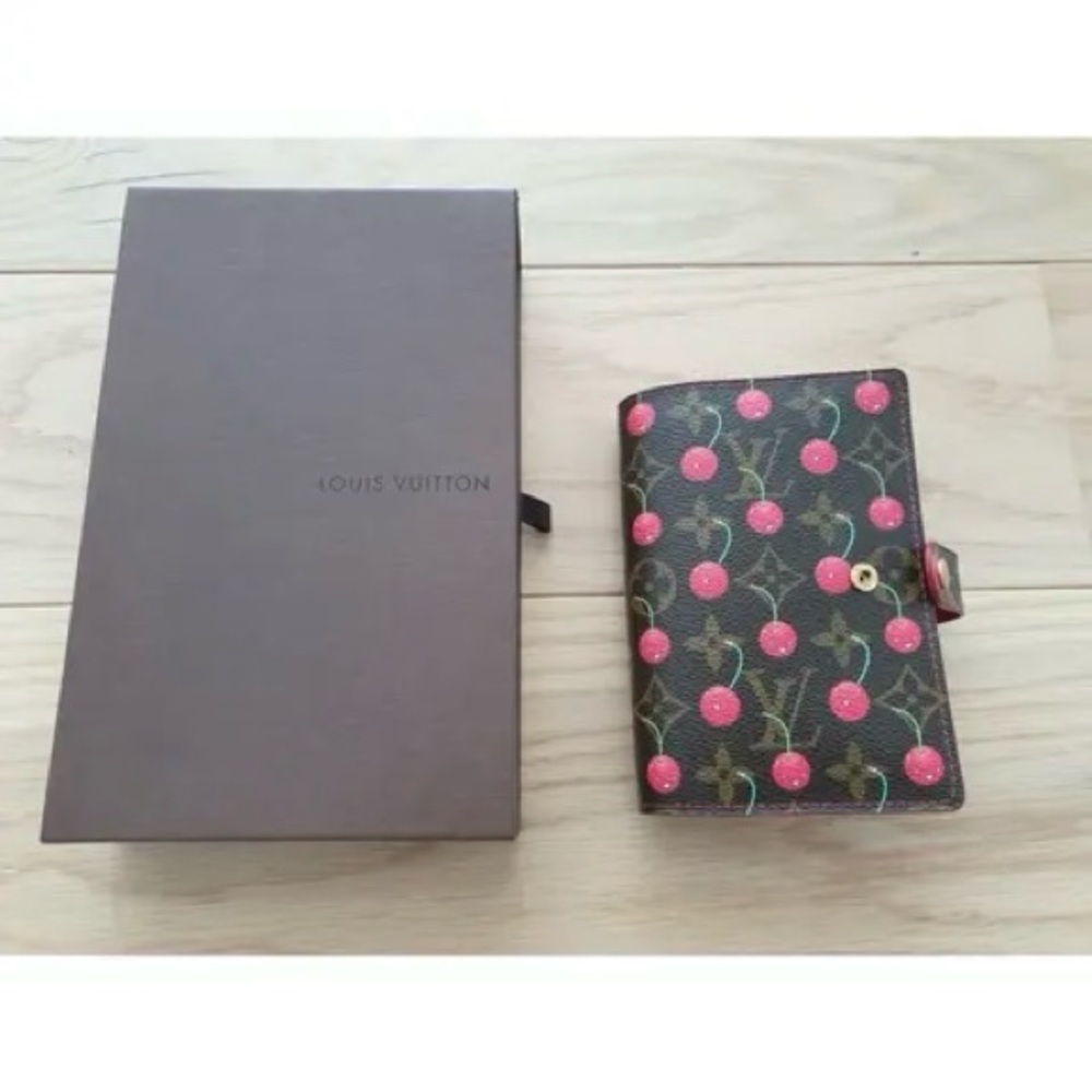 New Original Limited Vintage Louis Vuitton Takashi Murakami Cherry Agenda